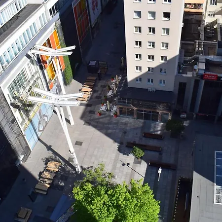 Hey With A View Of The Palace Of Culture And Science 华沙