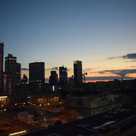 Daire Hey With A View Of The Palace Of Culture And Science *